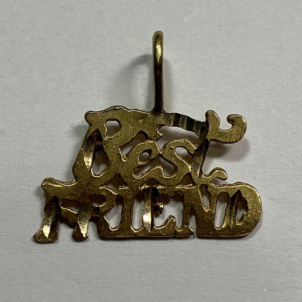 14k Yellow Gold Best Friend Pendant